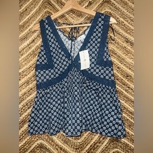 True Craft Junior's Printed V Neck Tank Top,Navy,Flowy,Size M,Brand New,NWT